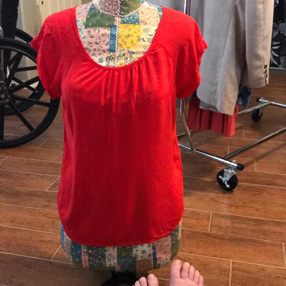 Old Navy Cute  red blouse